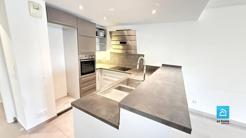 Appartement - 75 m² - 3 pièces