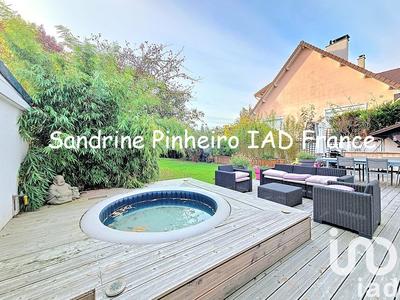 Maison - 165 m² - 7 pièces