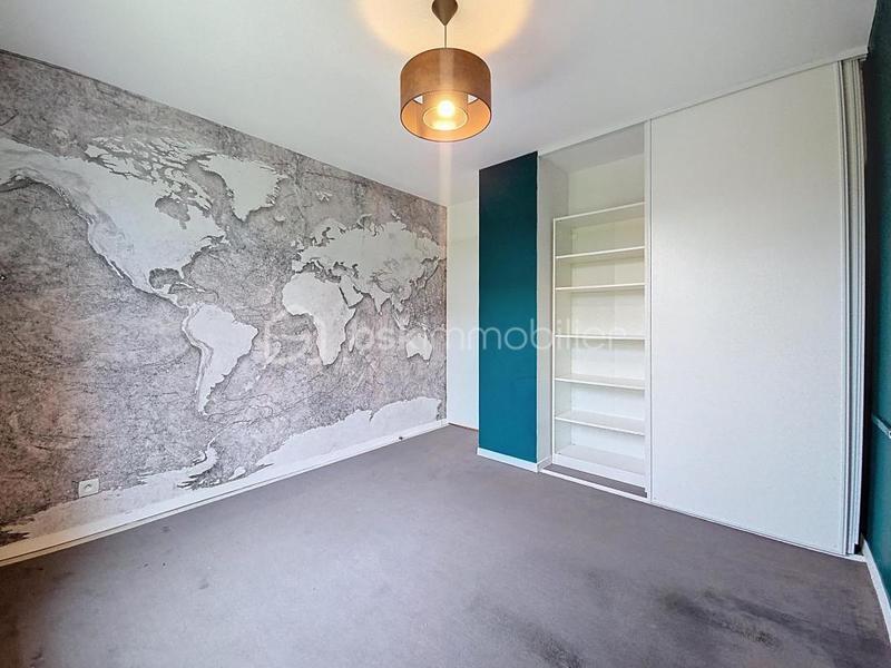 Maison - 86 m² - 5 pièces