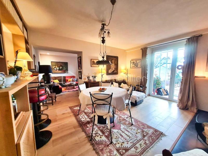 Appartement - 83 m² - 4 pièces