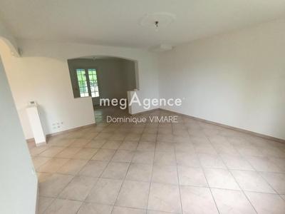 Pavillon - 144 m² - 7 pièces