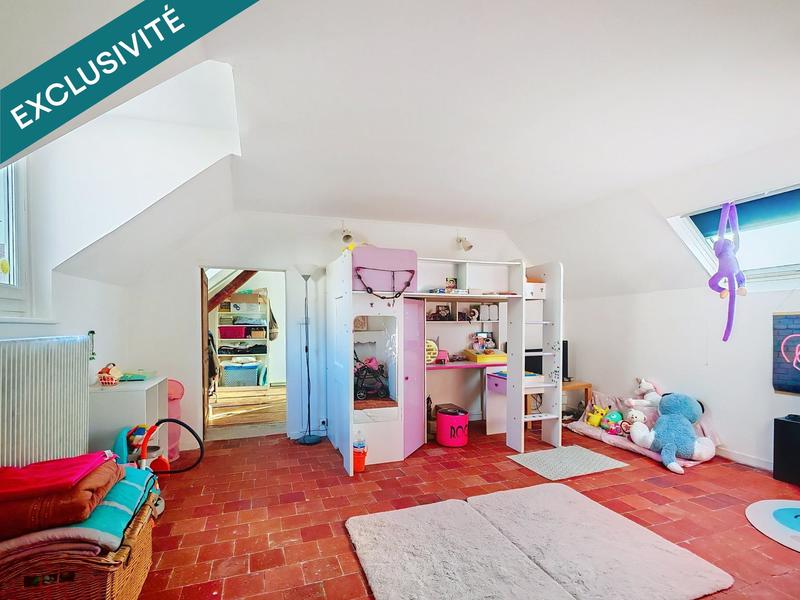 Maison - 170 m² - 5 pièces