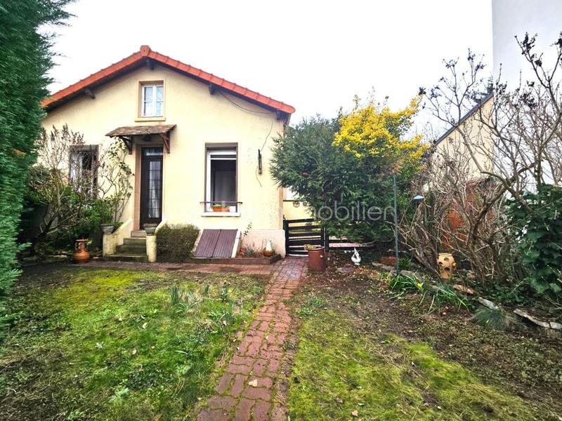 Maison - 44 m² - 4 pièces