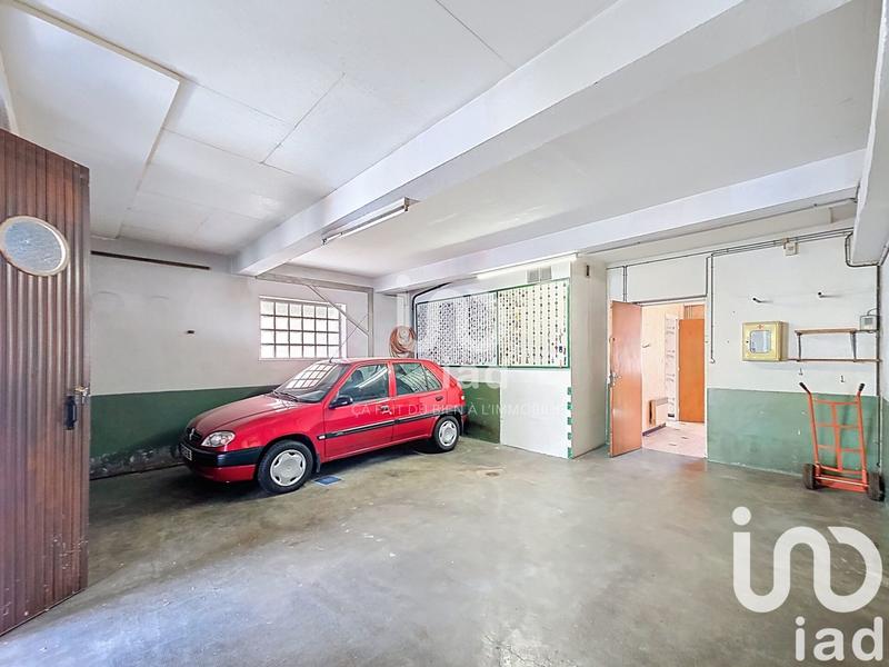 Maison - 250 m² - 10 pièces