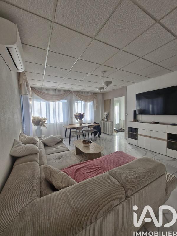 Maison - 230 m² - 6 pièces