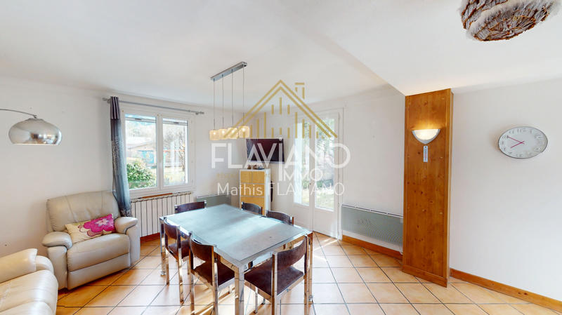 Appartement - 86 m² - 4 pièces