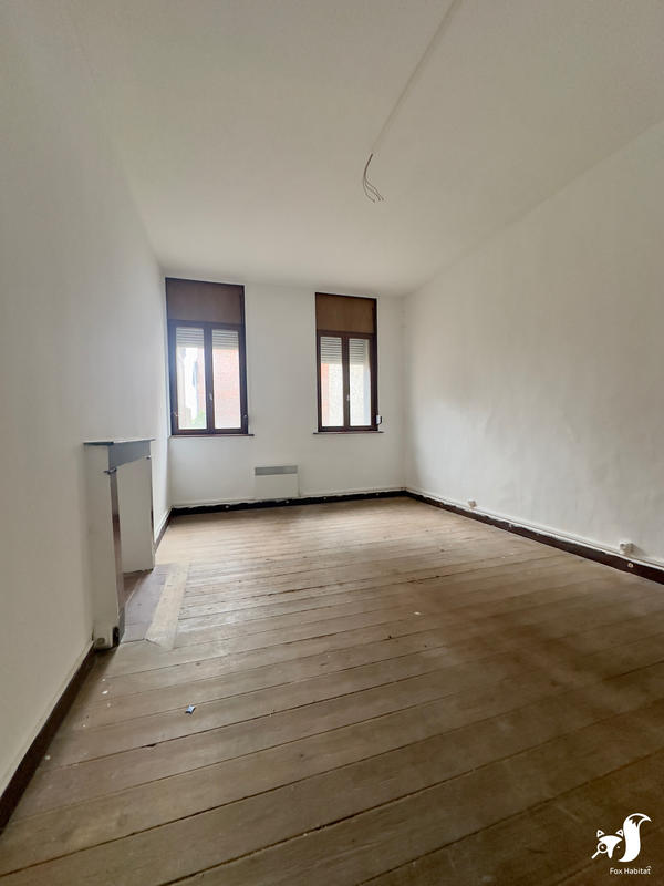 Maison - 225 m² - 8 pièces