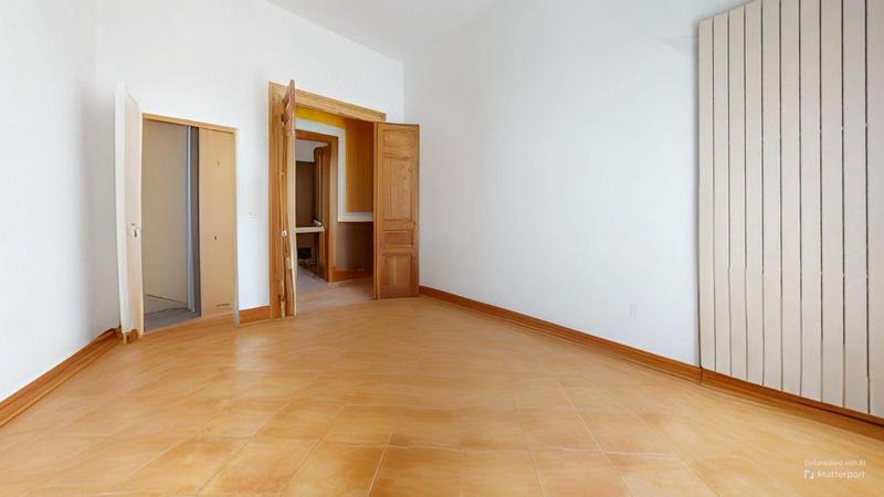 Maison - 235 m² - 5 pièces