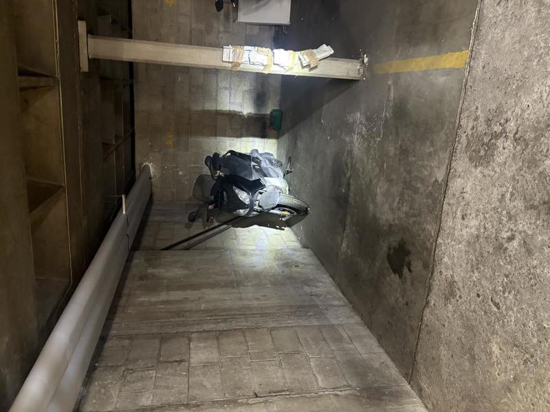 Parking / Garage - 12 m²