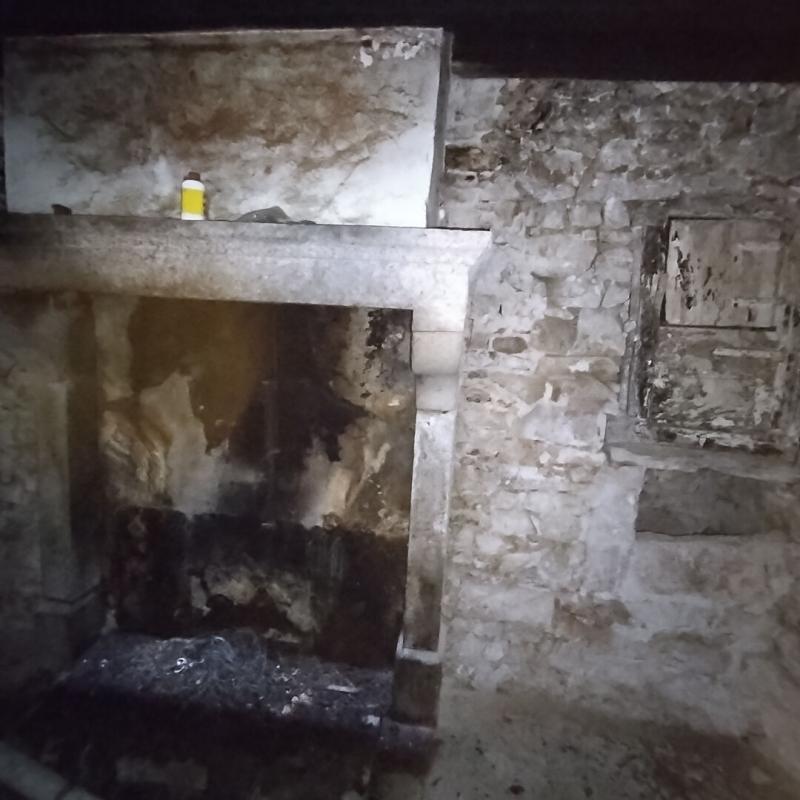 Maison - 250 m² - 4 pièces