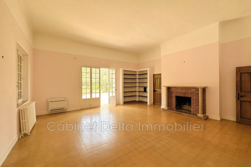 Bastide - 400 m² - 15 pièces