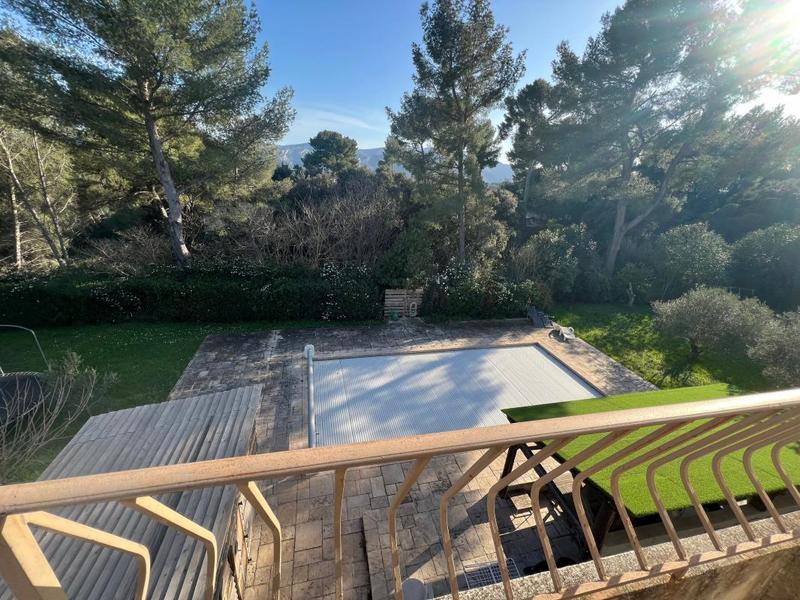 Maison de ville - 70 m² - 3 pièces