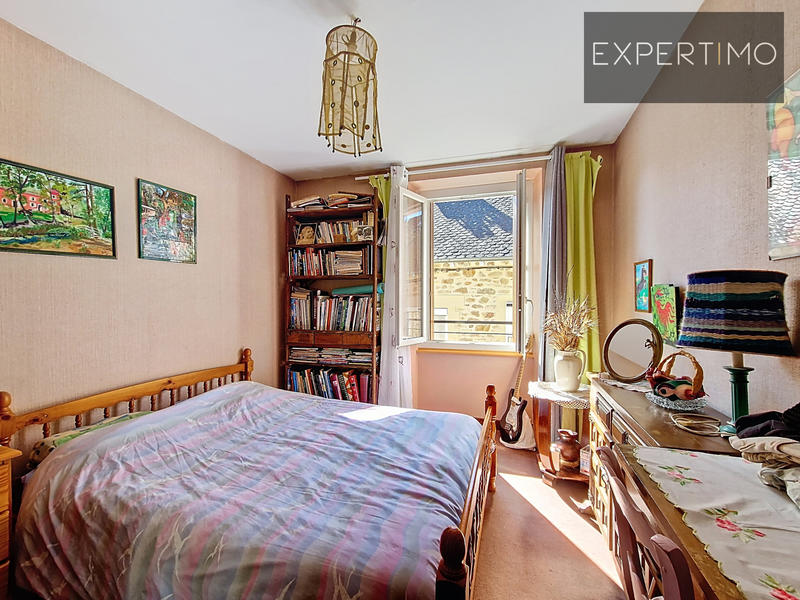 Maison de village - 95 m² - 5 pièces