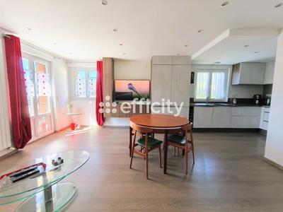 Maison - 70 m² - 3 pièces