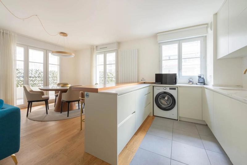 Appartement - 80 m² - 3 pièces