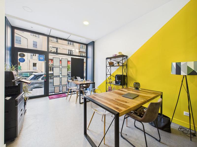 Local commercial - 32 m² - 2 pièces