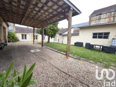 Maison de ville - 135 m² - 7 pièces