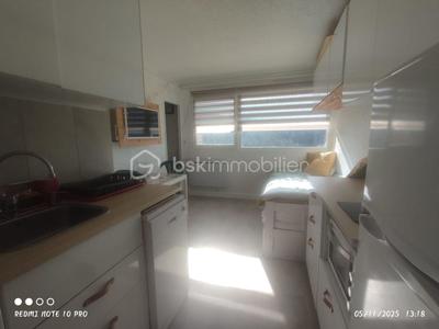 Studio - 17 m² - 1 pièce