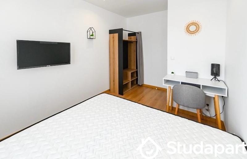 Chambre - 11 m² - 1 pièce