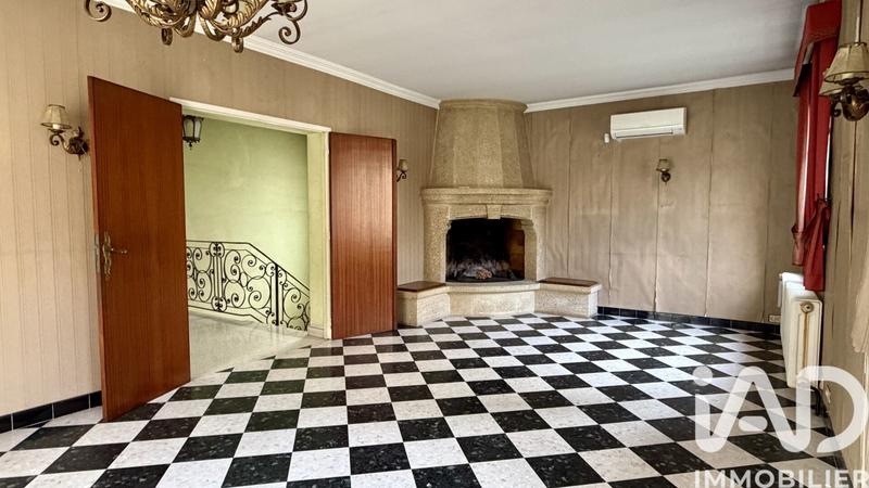 Maison de maîtres - 264 m² - 10 pièces