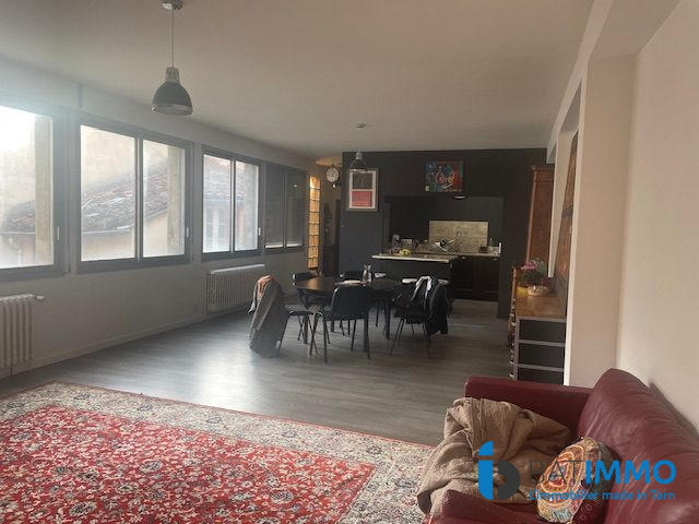 Duplex - 200 m² - 6 pièces