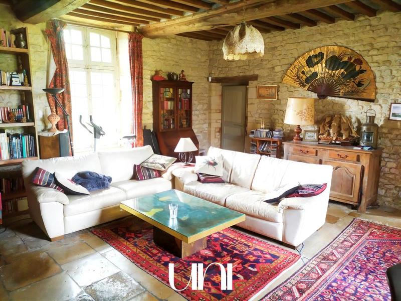 Maison de maîtres - 255 m² - 8 pièces