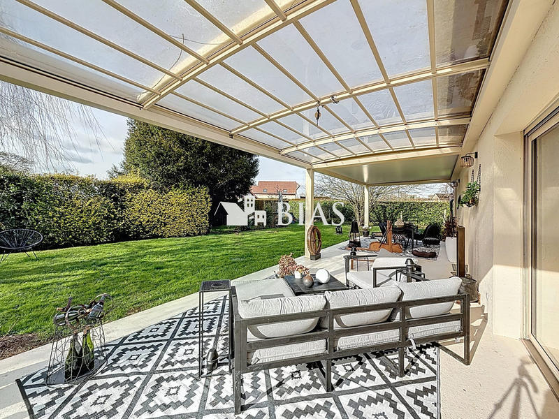 Maison - 170 m² - 7 pièces