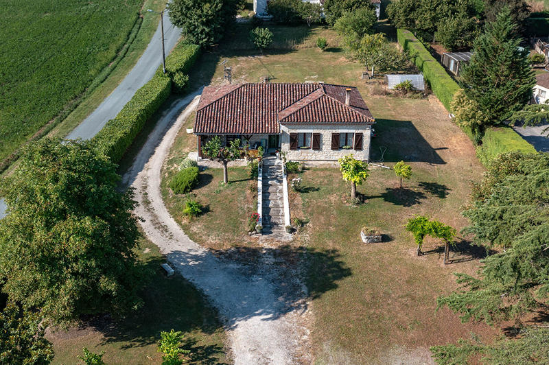 Maison - 122 m² - 6 pièces