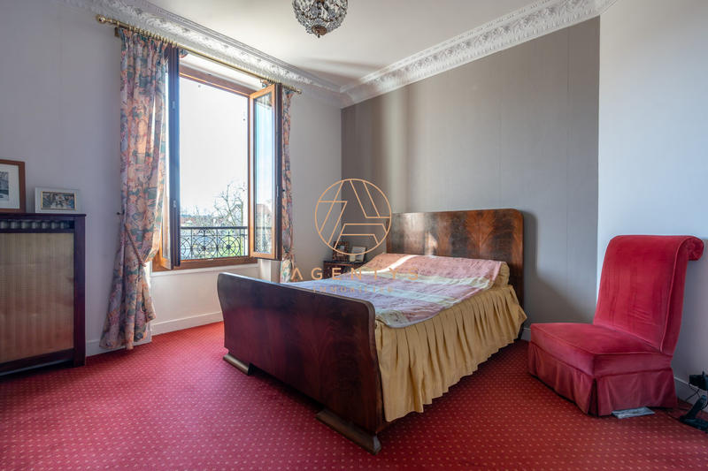 Maison - 165 m² - 6 pièces