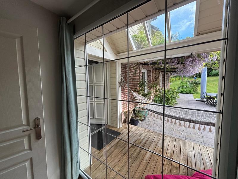 Maison - 255 m² - 10 pièces