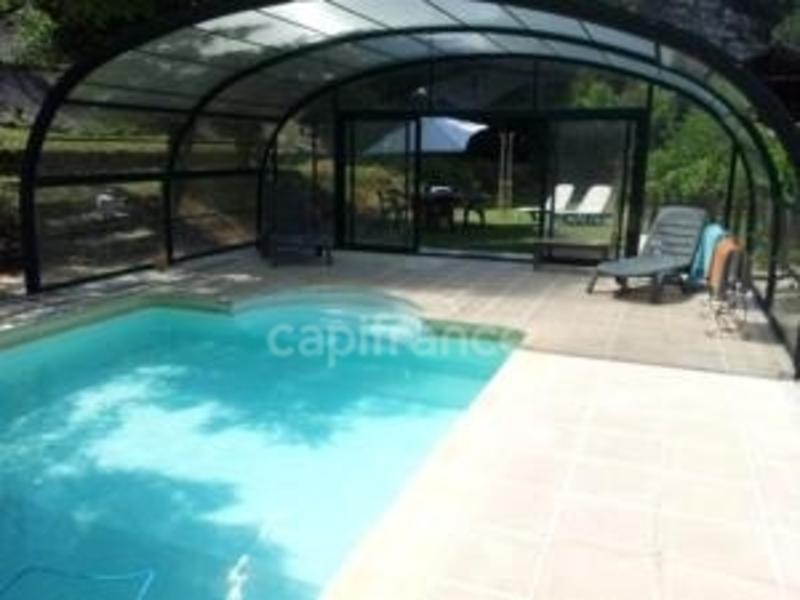 Maison - 466 m² - 17 pièces