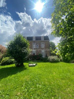 Maison de ville - 326 m² - 8 pièces