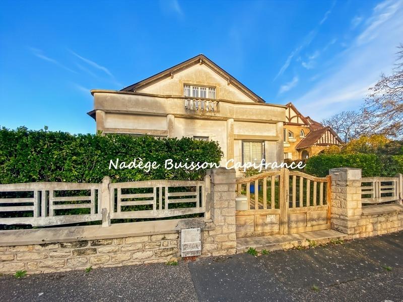 Villa - 195 m² - 6 pièces