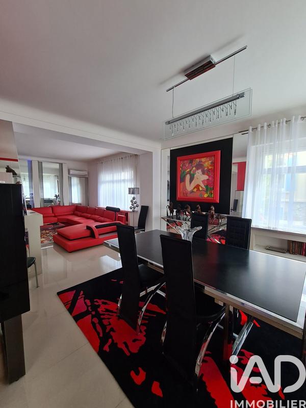 Maison - 180 m² - 5 pièces