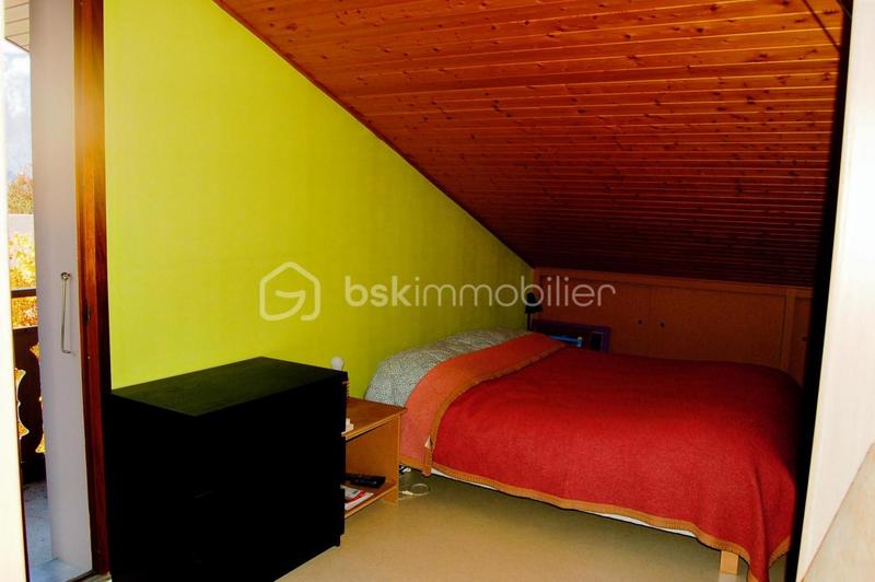 Duplex - 93 m² - 4 pièces