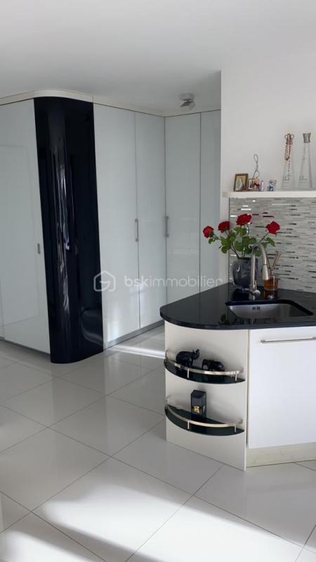 Appartement - 57 m² - 3 pièces