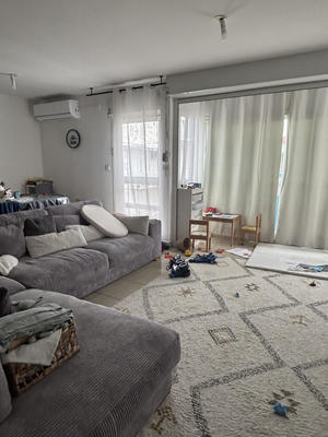 Appartement - 81 m² - 3 pièces