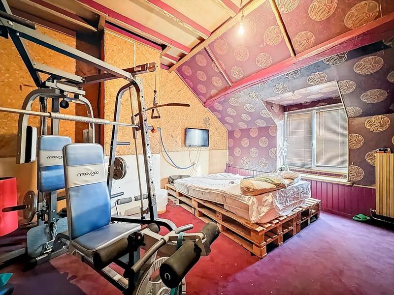 Maison - 220 m² - 4 pièces