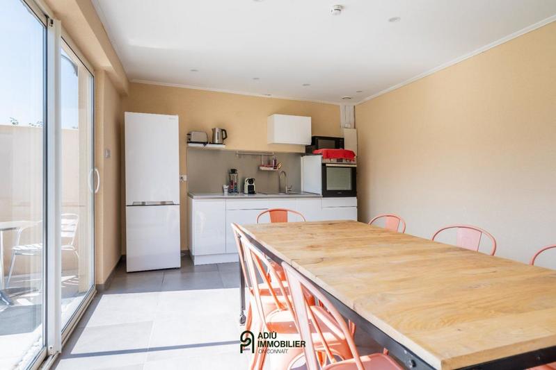 Villa - 198 m² - 7 pièces