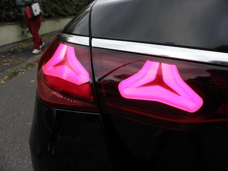 Mercedes Classe E E220 d 197 Ch + 23 Amg Line 9g-Tronic