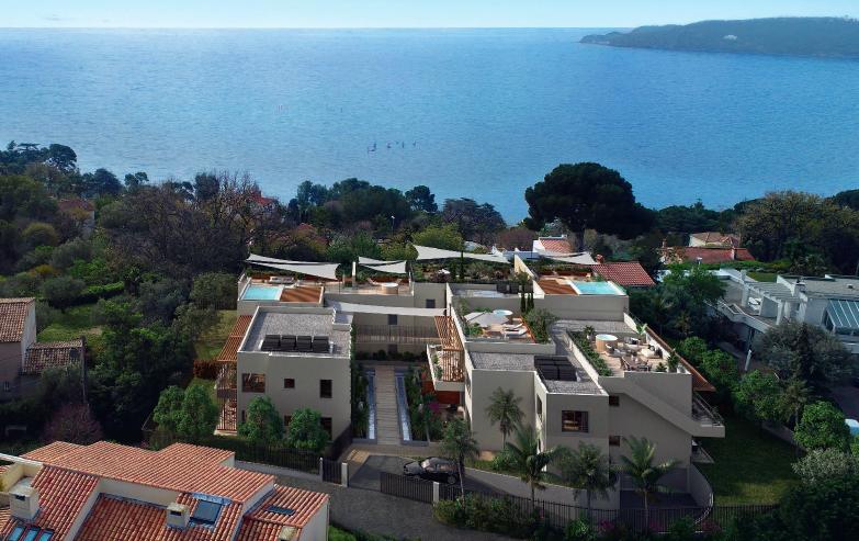 Triplex - 127 m² - 4 pièces