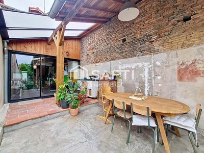 Maison - 121 m² - 4 pièces