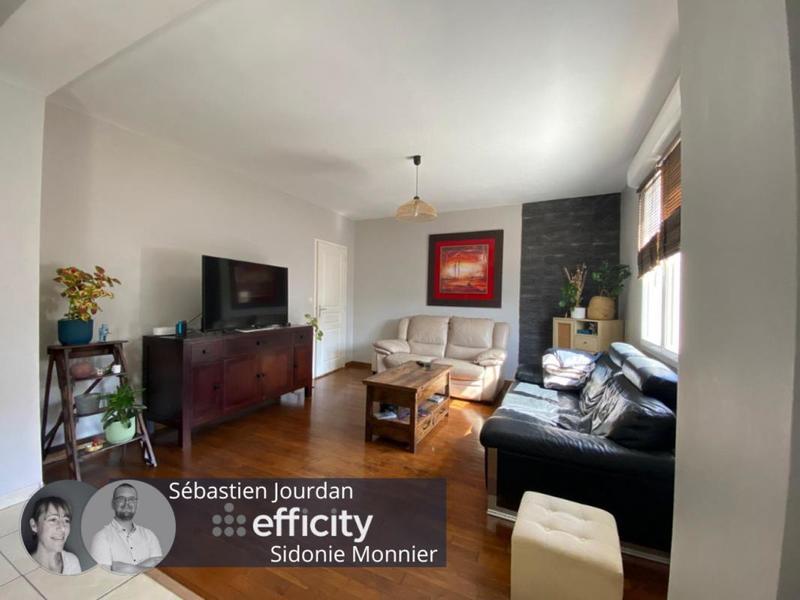 Maison - 113 m² - 6 pièces