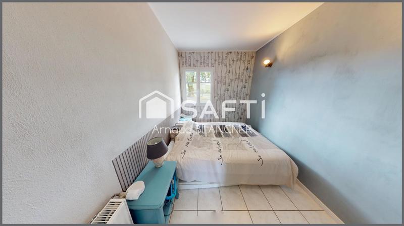 Maison - 141 m² - 8 pièces