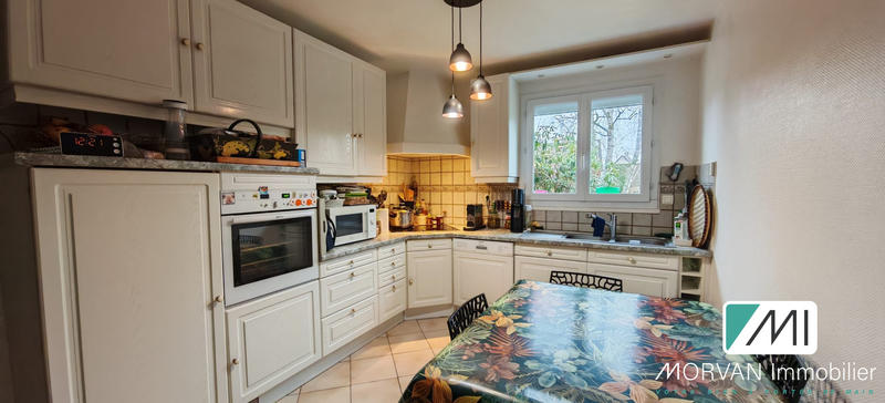 Maison - 160 m² - 7 pièces