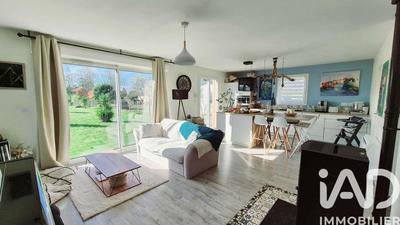 Maison - 89 m² - 4 pièces