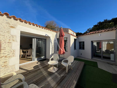 Maison - 110 m² - 3 pièces