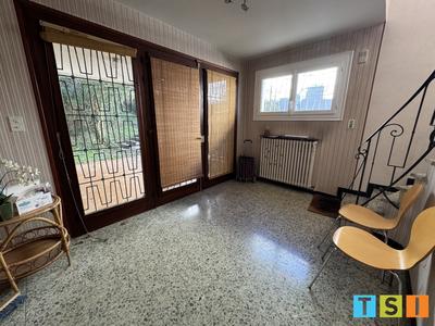 Maison de ville - 205 m² - 10 pièces