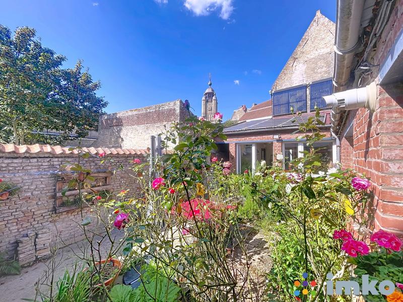 Maison ancienne - 259 m² - 7 pièces