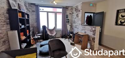 Chambre - 12 m² - 1 pièce